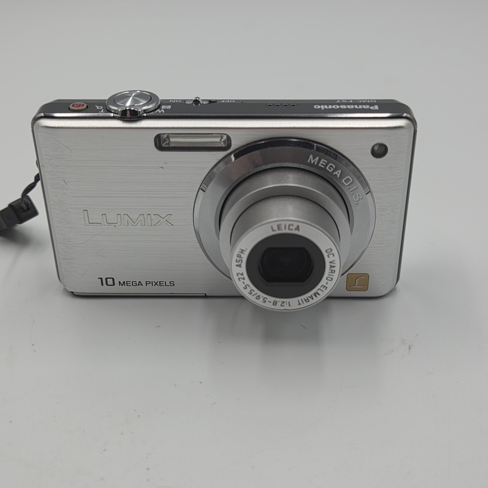 Japan Import Panasonic Lumix DMC-FS7 10MP Digital Camera Silver Leica Lens Teste